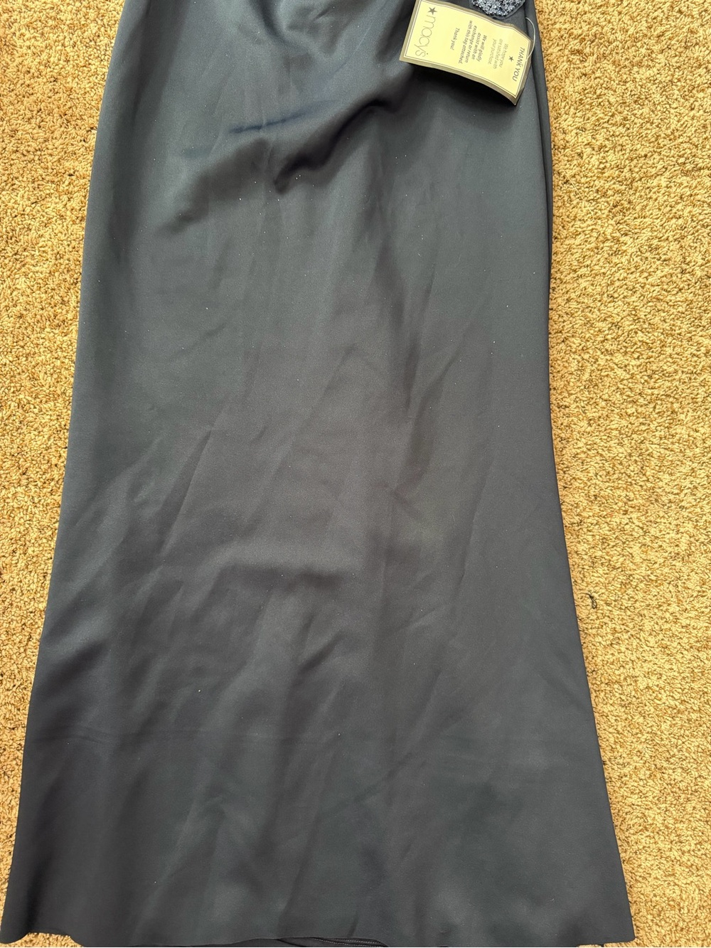 Eliza J
Women's V-Neck Ball Gown - Picture 8 of 12
